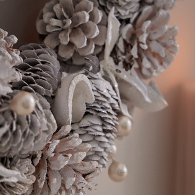 White Pinecone Xmas Decoration Christmas Door Wreath 30cm - 4