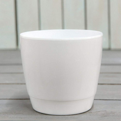 White Plastic House Plant Pot 14cm  x 1