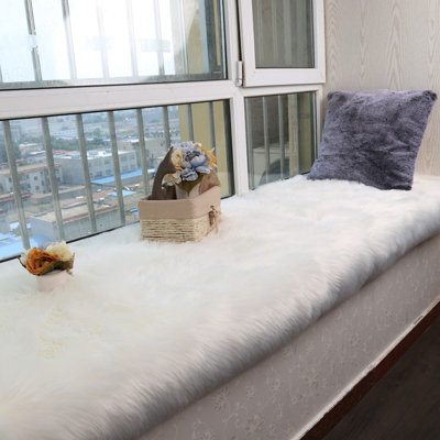 White Rectangle Soft Shaggy Rug Kids Rooms Decor Floor Rugs 180cm L x 100 cm W