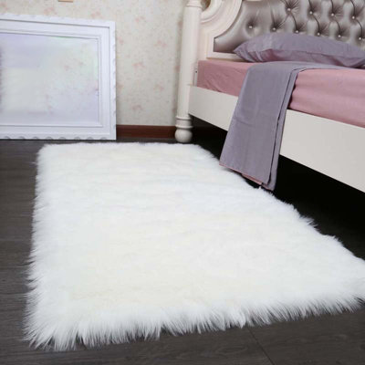 White Rectangle Soft Shaggy Rug Kids Rooms Decor Floor Rugs 180cm L x 100 cm W