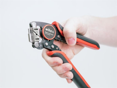 Wiha 45223 Automatic Crimp Tool WHA45223 - 4