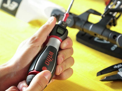Wiha Torque Screwdriver Hex 4mm ITorque 1  to 5 NM With Digital Scale 36888 - 3