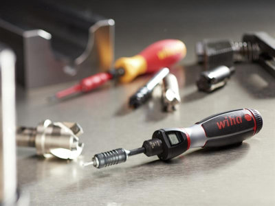 Wiha Torque Screwdriver Hex 4mm ITorque 1  to 5 NM With Digital Scale 36888 - 5