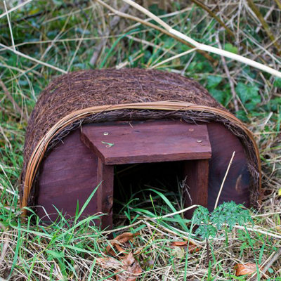 Wildlife World Hedgehog Haus (House) Price Comparisons | Compare The Build