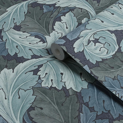 William Morris at Home Neutral Acranthus leaf Wallpaper