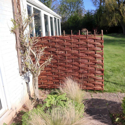 Willow Bunch Weave Hurdle Fence Panel 6ft x 6ft