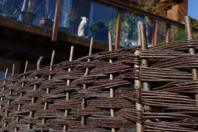 Willow Hurdle Fence Panel Bunch Weave Coppiced Handwoven 6ft x 4.5ft - 6