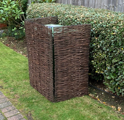 Willow Wheelie Bin Screen with Metal Frame (Single) DIY at B&Q