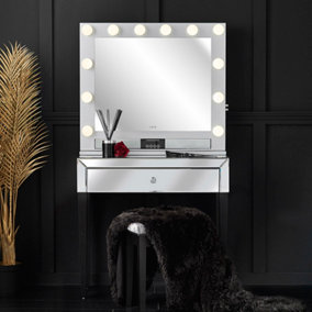 Willow x Laguna Silver Hollywood Mirror Dressing Table (1)