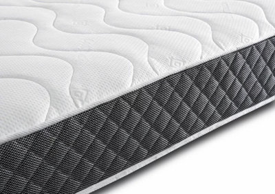 Wilson Beds - 2ft6 SMALL Single Standard Depth 8" Quilted Hybrid Spring Mattress With A Layer Of Memory Foam And A Black Border