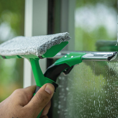 Window Cleaner 2-in1 Window Squeegee & Window Washer VisaVersa Clean Streak Free 35 cm Green by UNGER - 5