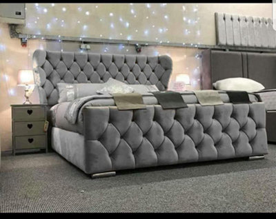 Windsor Chesterfield Upholstered Wingback Bed - Add Professional ...