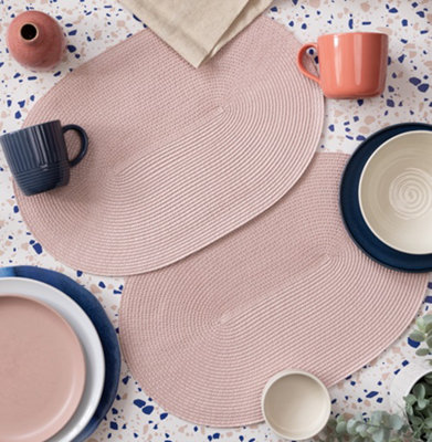 Wipe Clean Woven Oval Placemats Blush Set of 4 29cm x 44cm - 6