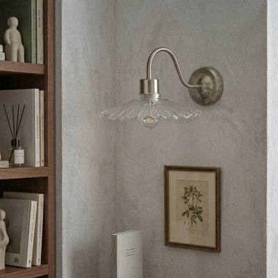 Wisteria Cambridge Wall Light - Clear Satin Nickel