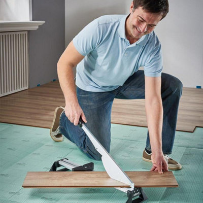 Wood store floor cutter