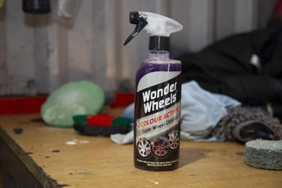 Wonder Wheels Colour Active - 600mL x2 Treatment Super Wheel Cleaner 1.2 Litres - 5