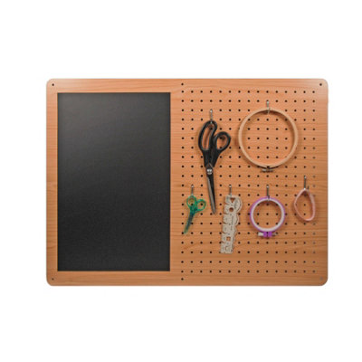 Wood Effect Pegboard with Magnetic Chalkboard - Wall Mounted Hanging Storage Organiser for Tools, Utensils & More - H55 x W75cm