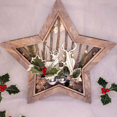 Wood Effect Star 32cm with Deer Scene and Warm White LEDs