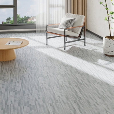 Wood Grain Effect Vinyl Flooring Self Adhesive Floor Planks Floor Tiles