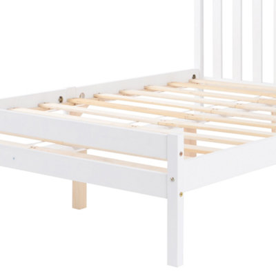 Wooden Bed Frame, Double Bed 4ft6 Solid Wooden Bed Frame, Bedroom Furniture for Adults, Kids, Teenagers, 135 x 190 cm (White)