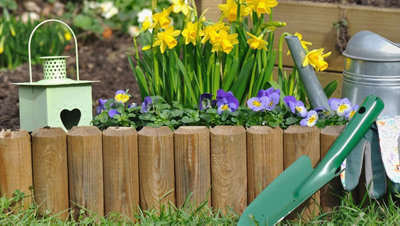 Wooden Border Roll 1.8m x 15cm Picket Log Border Fence Garden Outdoor Lawn Edging Fence for Flower Beds Lawns Paths - 4