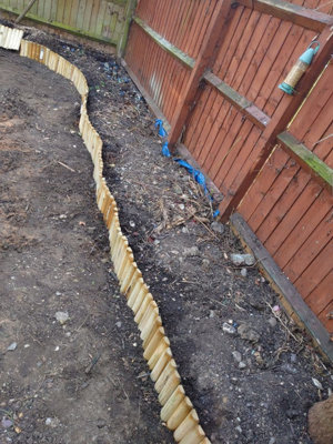Wooden Border Roll 1.8m x 15cm Picket Log Border Fence Garden Outdoor Lawn Edging Fence for Flower Beds Lawns Paths - 5