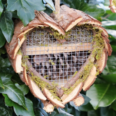 Wooden Insect House Natural Bark Hanging Bug Hotel Mossy Finish Ladybird Bee Bug Shelter Wildlife Care Garden Gift