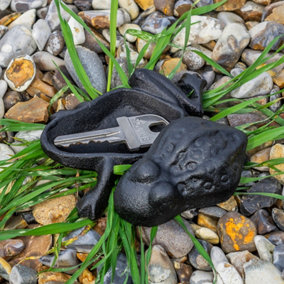 Woodside Cast Iron Frog Key Hider