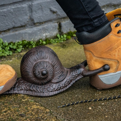 Woodside Cast Iron Snail Boot Jack - 3