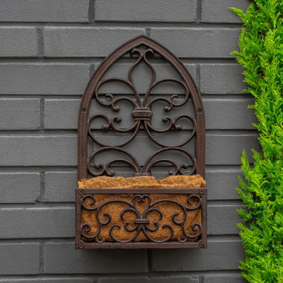 Woodside Cast Iron Wall Mounted Planter with Coco Liner