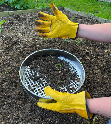 Woodside Heavy Duty Garden Riddle, 30cm Potting Sieve, Mesh Soil ...