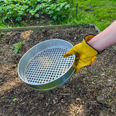 Woodside Heavy Duty Garden Riddle, 30cm Potting Sieve, Mesh Soil ...