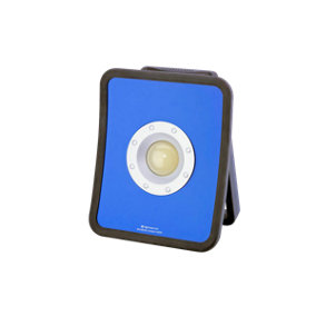 WorkBrite Connect 2500 Lumen AC Linkable Work Light
