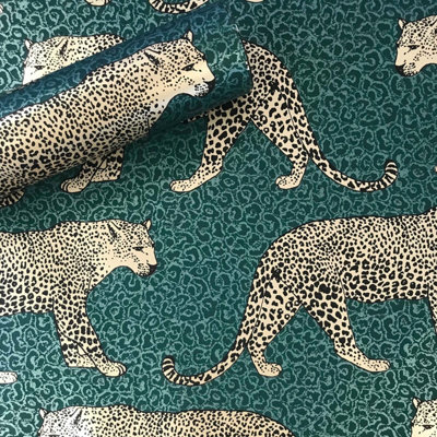 World of Wallpaper Leopard Wallpaper Emerald Green (274683-BUR) | DIY ...