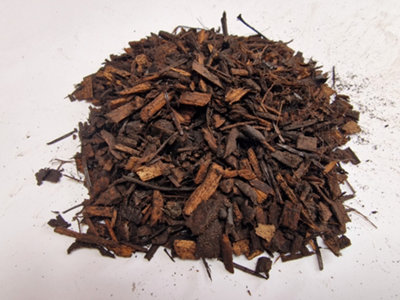 Wormganix fine moist dark forest bark chips sieved/graded 6-8mm Houseplant Mulch 20 Litre Bag - 3