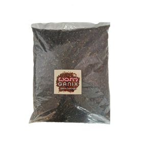 Wormganix fine moist dark forest bark chips sieved/graded 6-8mm Houseplant Mulch 5 Litre Bag