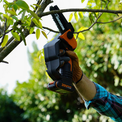 WORX WG324E 20V 12cm One Handed Chainsaw DIY at B Q