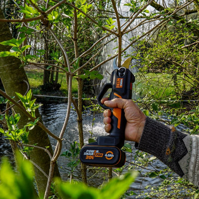 WORX WG330E Cordless 20V 25mm Pruner shears - 5