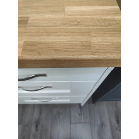 WTC Deterra Solid Wood Oak Kitchen Worktop UN-OILED 2mtr (L) 635mm (W) 22mm (T)