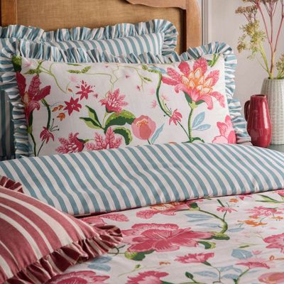 Wylder Claudia Floral Duvet Set