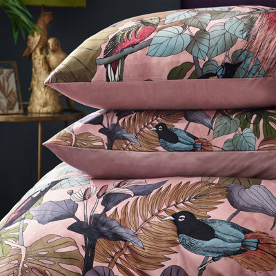 Wylder Midnight Bee Floral Velvet Duvet Cover Set