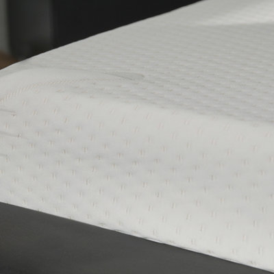 X-Rocker Cool Max Firm Eco Foam Hypoallergenic Small Double Foam Mattress 4ft for Gaming Beds
