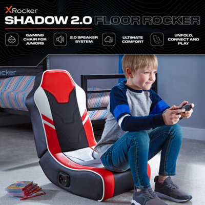 Gaming floor deals chair with speakers