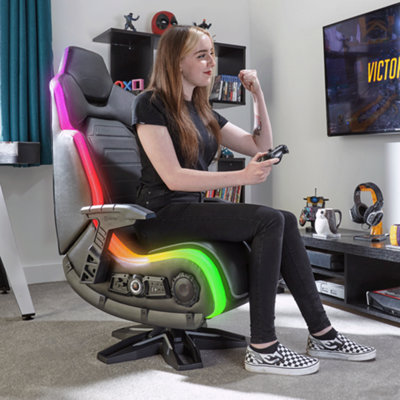 Gaming chairs with discount speakers and vibration