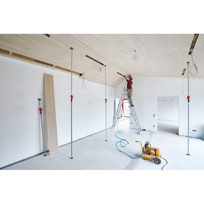 X2 Bessey STE370 Telescopic Drywall Support 2070-3700mm + X2 Tripod Support Base - 9