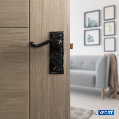 XFORT Georgian Black Antique Lever Latch Door Handles  (1 Pair) - 3