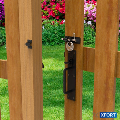 XFORT Suffolk Gate Latch Pack Black Complete with T Hinges, Brenton Bolt and Discus Padlock