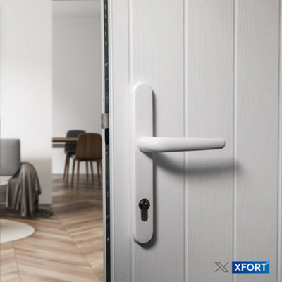 XFORT Uros UPVC Door Handle Long (White)