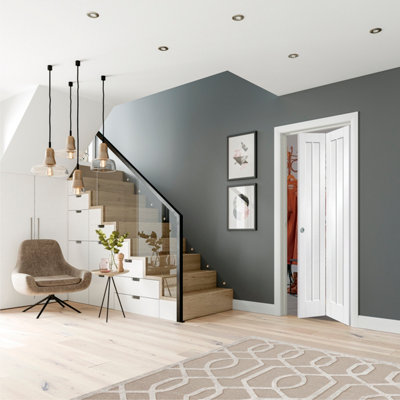 XL Joinery Internal Worcester White Bi-Fold Primed Door 1981 x 686 x 35mm (27")