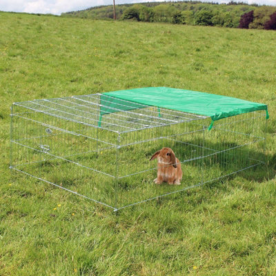 XL Metal Run Hutch With Sunshade